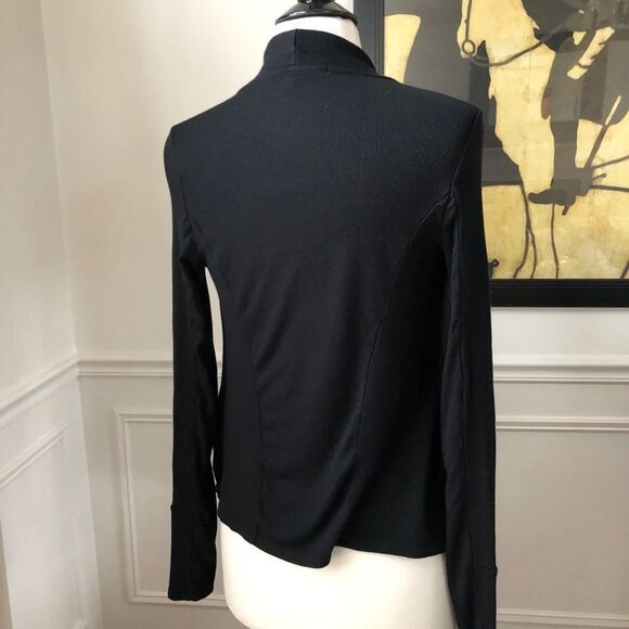 Ink Love and Peace Stitch Fix Wrap Thermal Top M - Picture 8 of 10